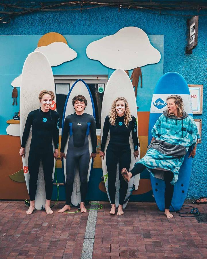 La Ventana Azul Surf Hostel Лас-Пальмас-де-Гран-Канария Экстерьер фото