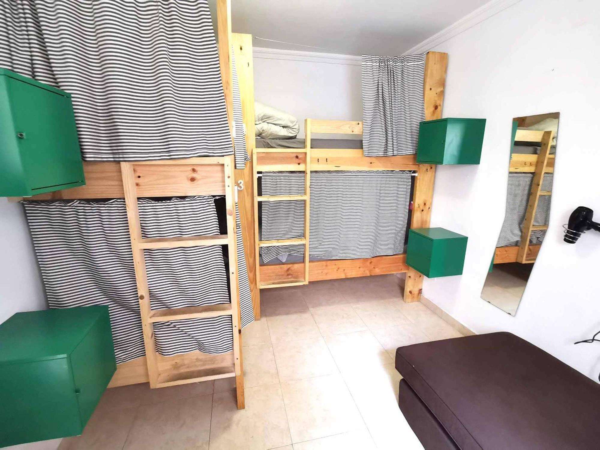 La Ventana Azul Surf Hostel Лас-Пальмас-де-Гран-Канария Экстерьер фото